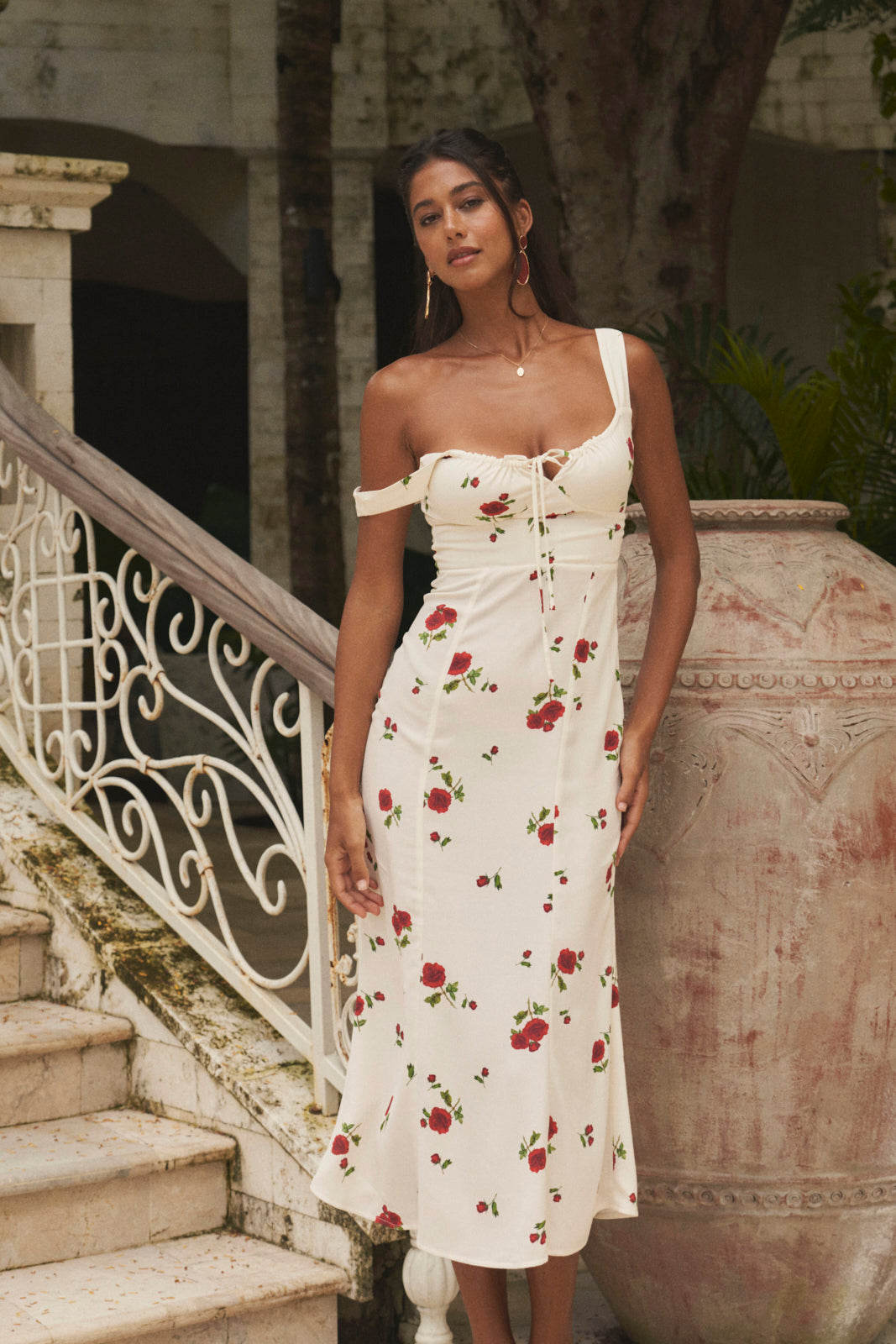 Kaia romantic rose