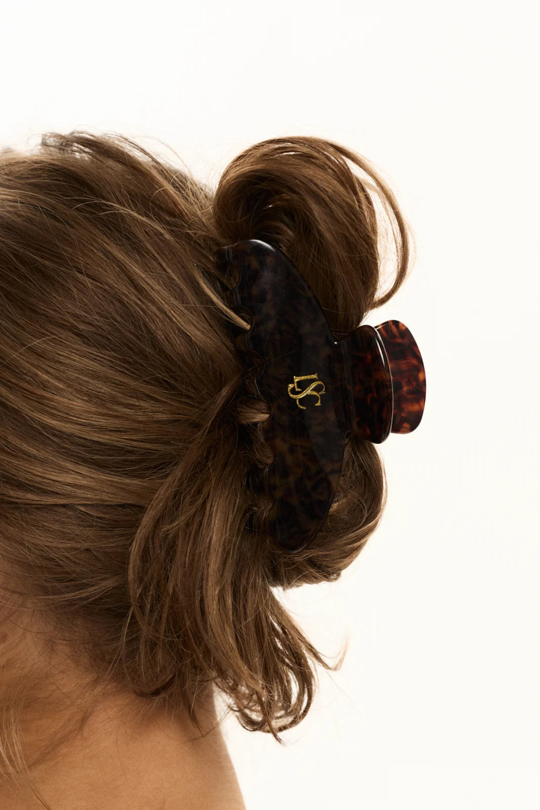 Le clip brun