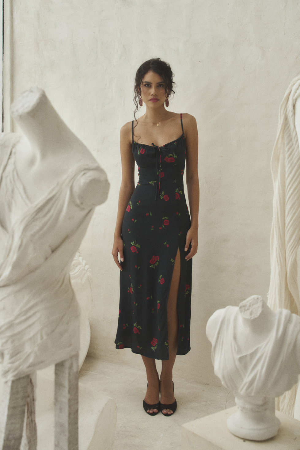 AMELIE DARK ROMANCE ROSE